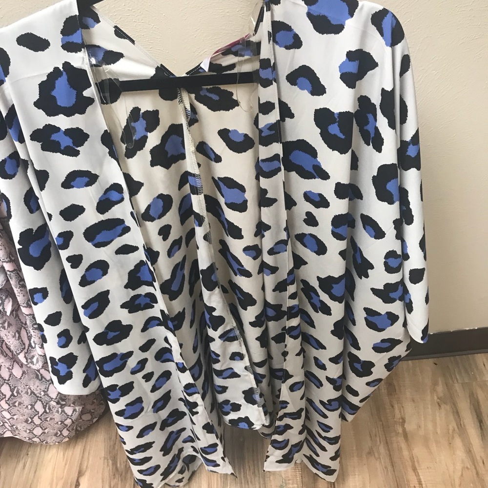Leopard kimono